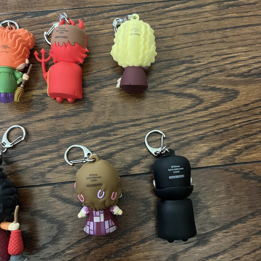 Disney Hocus Pocus Figural Clip Lot Of 11 Keychains- Cat Damaged See Pics - Picture 12 of 13